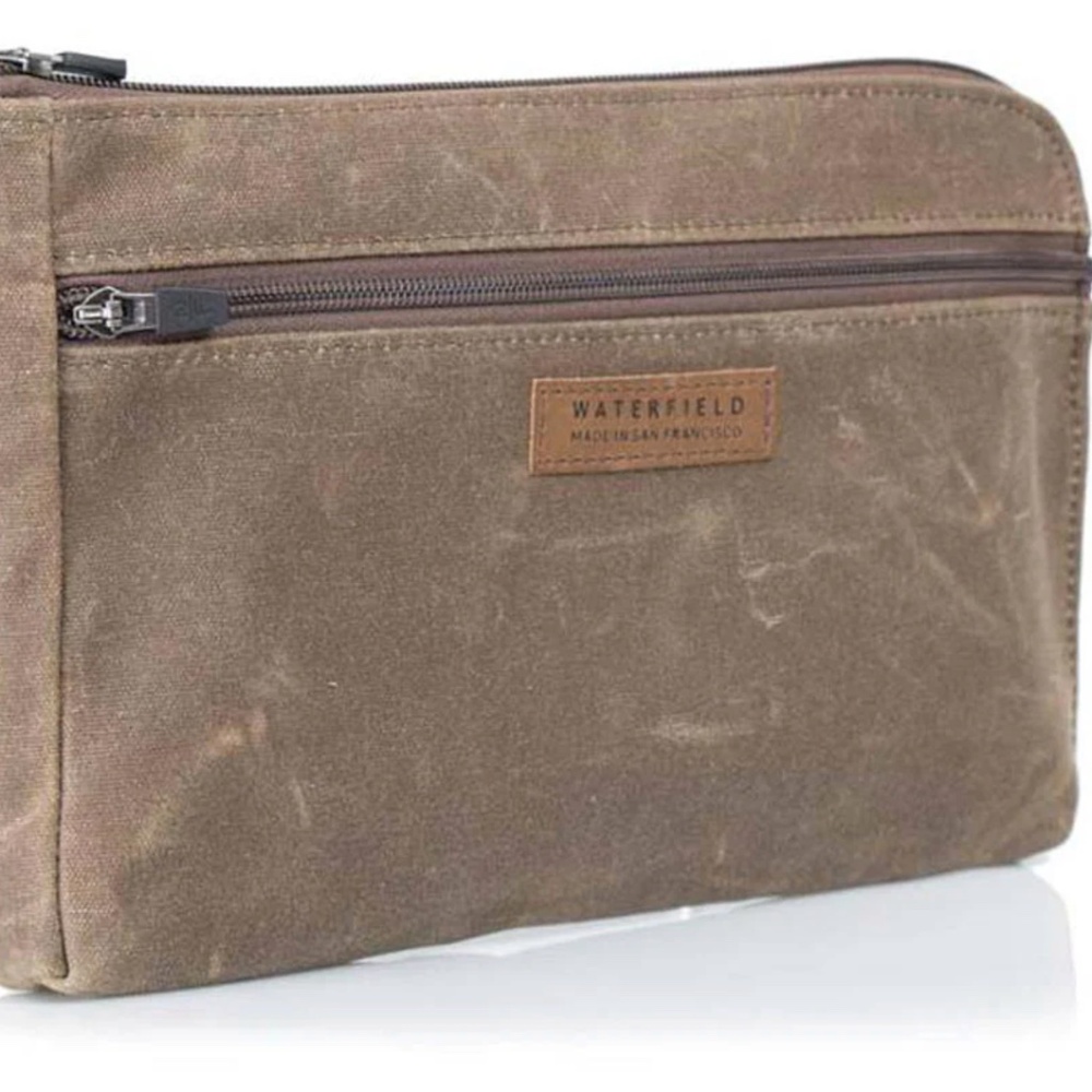 Waterfield Designs canvas Air Caddy - sleek carrying case - travel